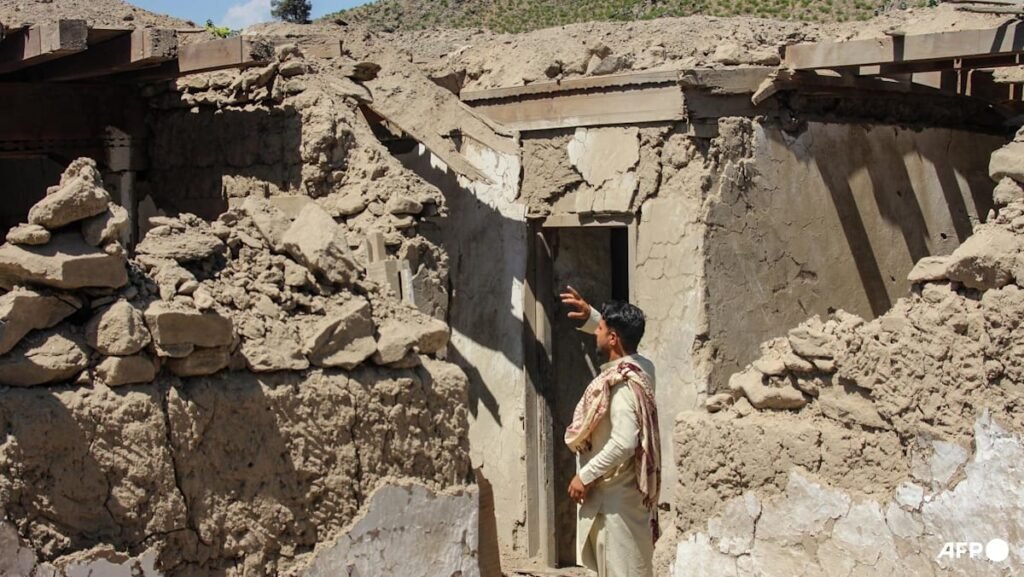 Afghan forces struck militant hideouts in Pakistan, Taliban says