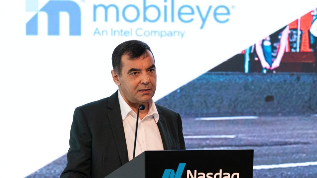 Self-driving tech supplier Mobileye targets U.S. robotaxi launch in 2027