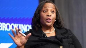 Supreme Court rules Trump cannot fire Fed Governor Lisa Cook for now
