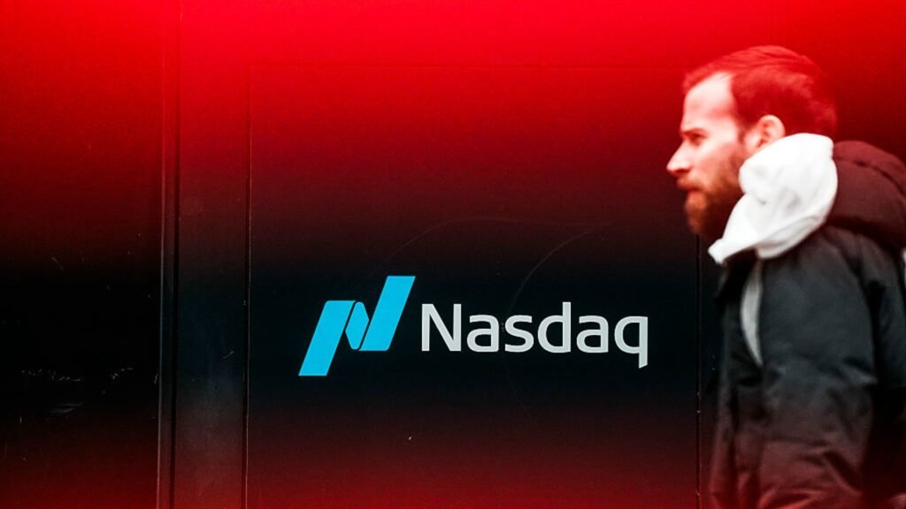 CNBC Daily Open: Tech in the sights of sellers again