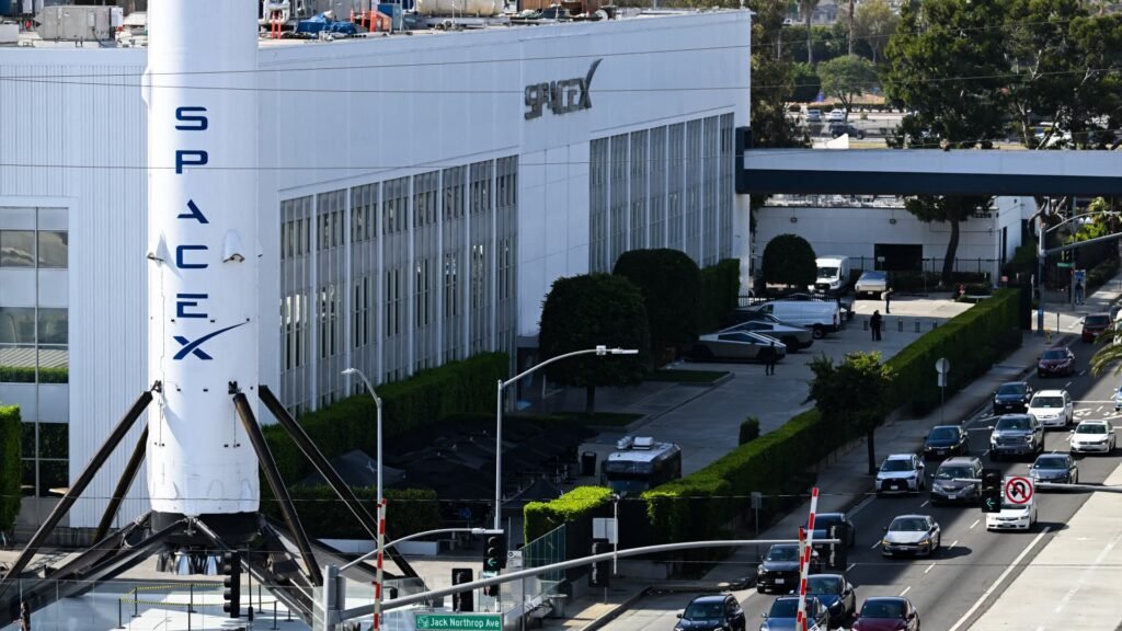 Jim Cramer says SpaceX investors aren’t buying earnings — they’re buying Elon Musk