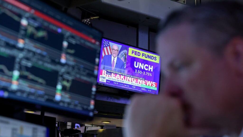 Treasury yields little changed as investors look ahead to key jobs data