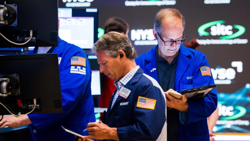 Boost portfolio income in the second half of 2026 with these cheap dividend payers