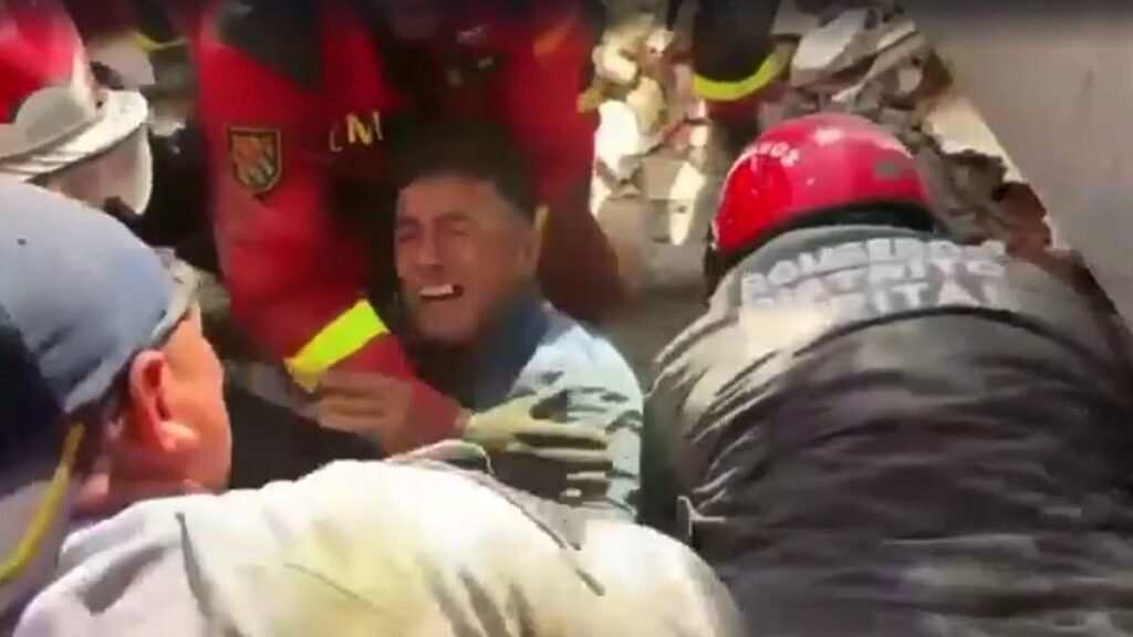Video. Joy as man pulled from rubble three days after Venezuela quake