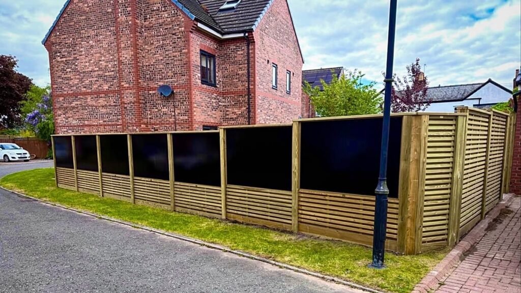 Can you turn your garden fence into a mini solar farm?