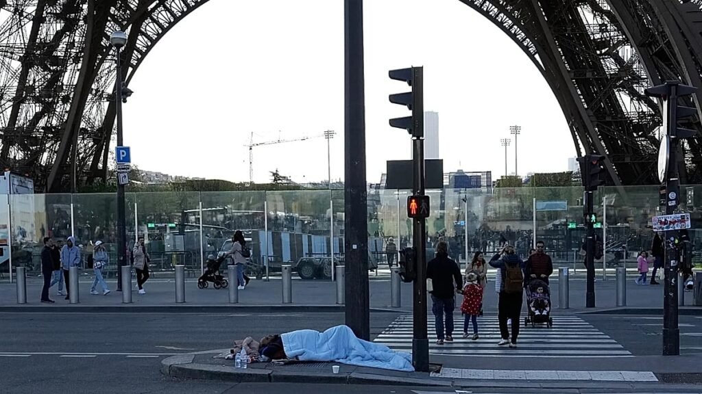 Rising housing costs push more Europeans towards homelessness