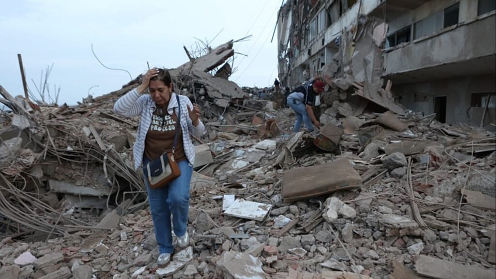 Death toll from quakes rises to 235 in Venezuela’s La Guaira region
