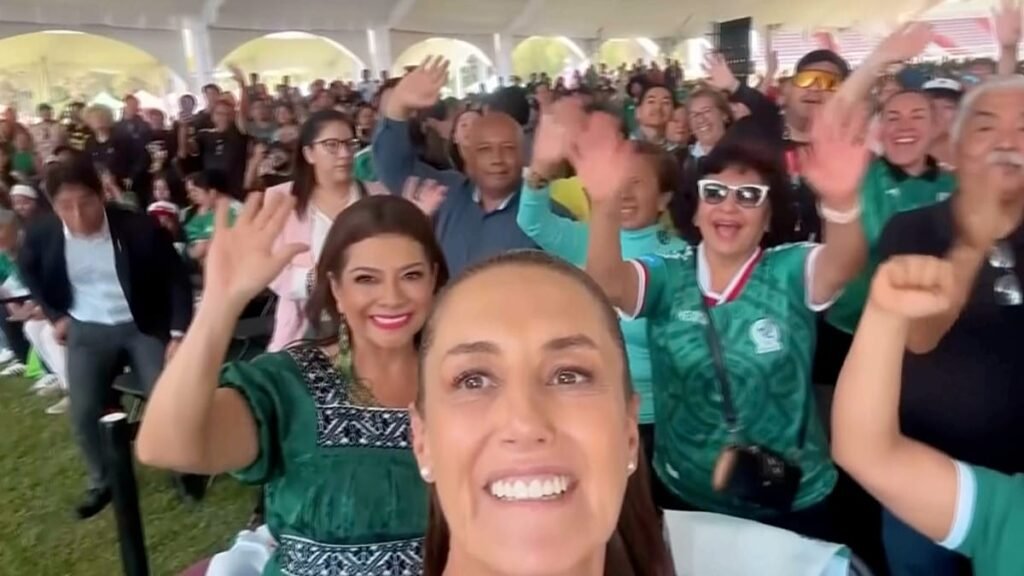 Video. Mexico’s President Sheinbaum joins fans as World Cup gets underway