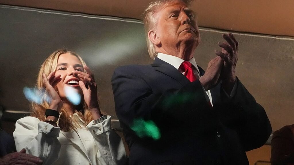 Video. Trump booed at New York arena before NBA Finals game