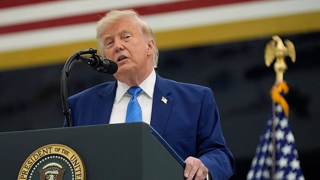 Trump doubles down on Meloni photo comments