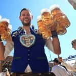 Video. Giesinger celebrates Munich beer culture, pushes for Oktoberfest place