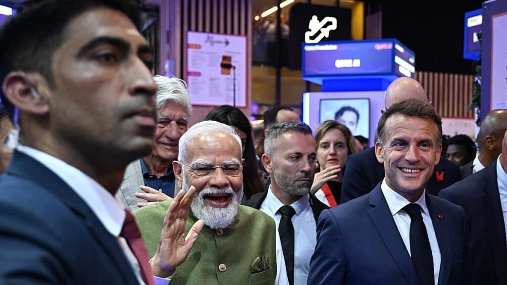 Video. Macron and Modi tour Indian pavilion at France’s VivaTech