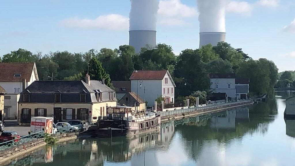 France takes nuclear reactors offline amid record heatwave