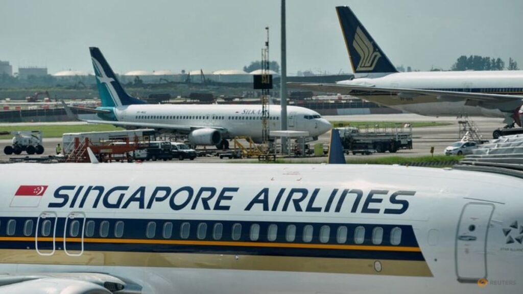 Singapore Airlines in talks for major new jet order, sources say