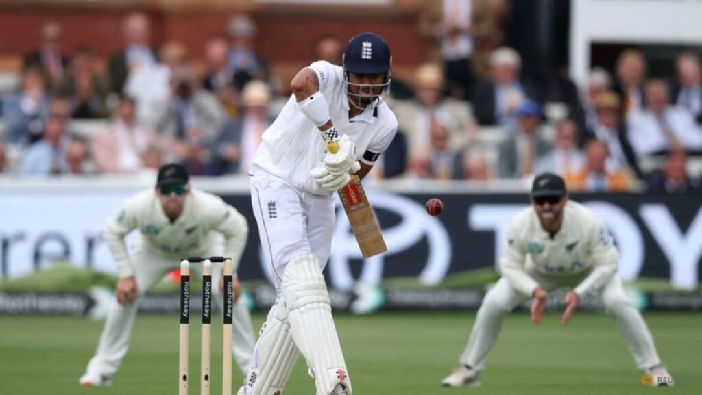 England debutant Gay falls early as rain disrupts New Zealand test