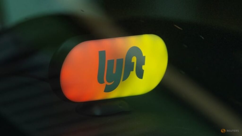 Lyft, Uber sue New York City to block driver retention law