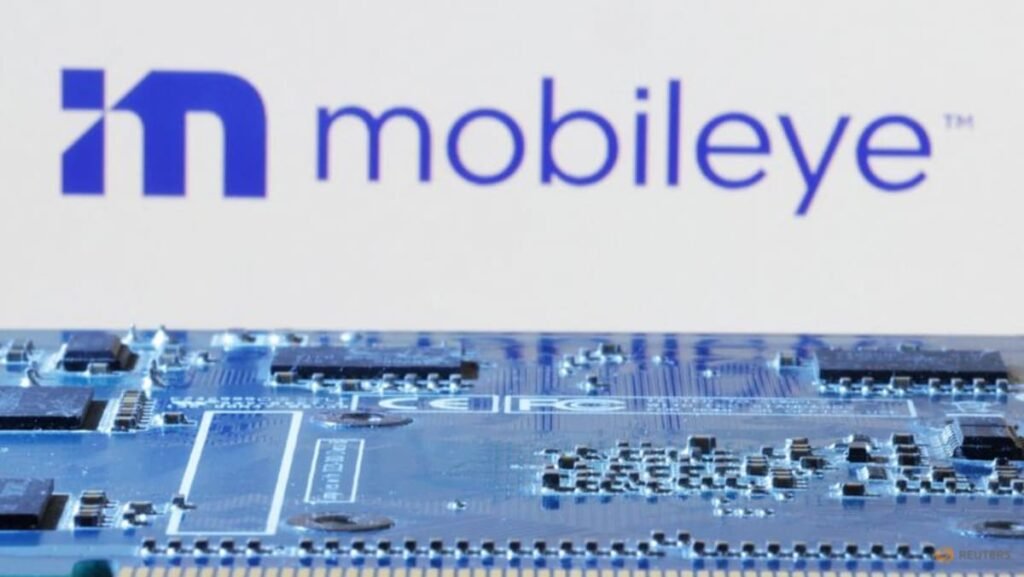 Mobileye to launch robotaxi business in US next year