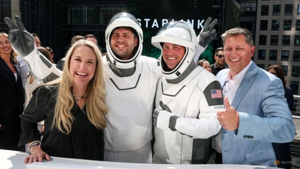 SpaceX options debut in record volume, signaling strong investor interest