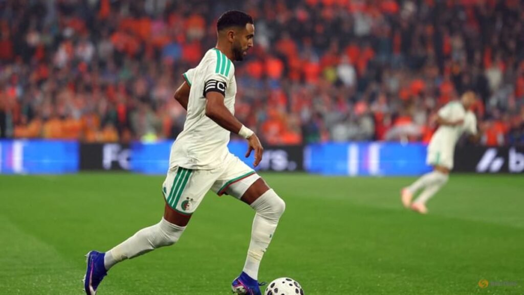 Lautaro Martinez to start for Argentina against Algeria; Mahrez benched