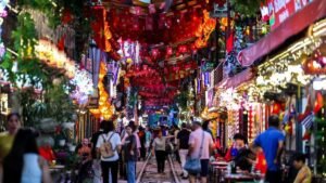 Vietnam maintains 2026 GDP target despite trade deficit, inflation pressure
