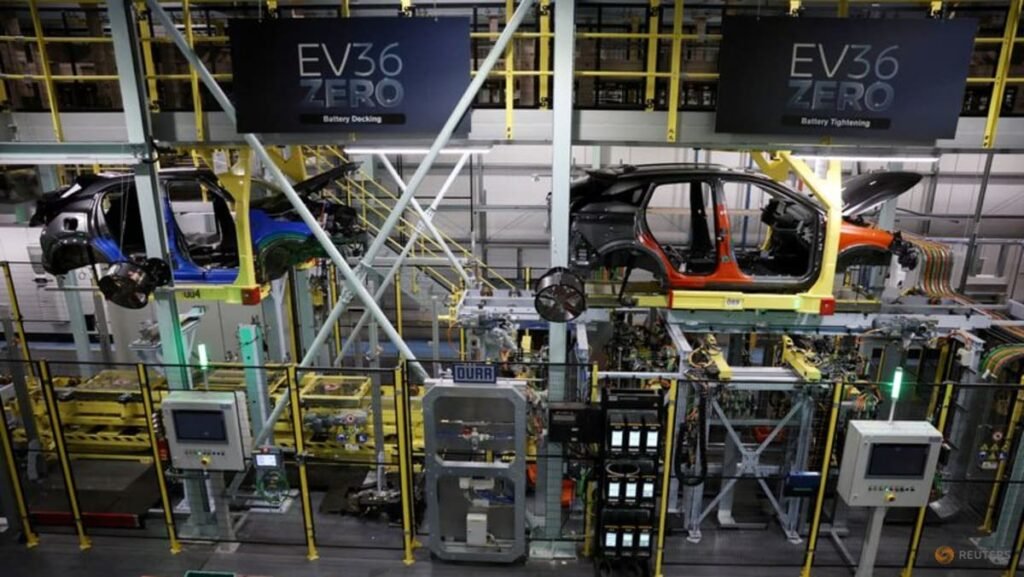 Exclusive-UK in advanced talks with Nissan over Sunderland plant support, sources say