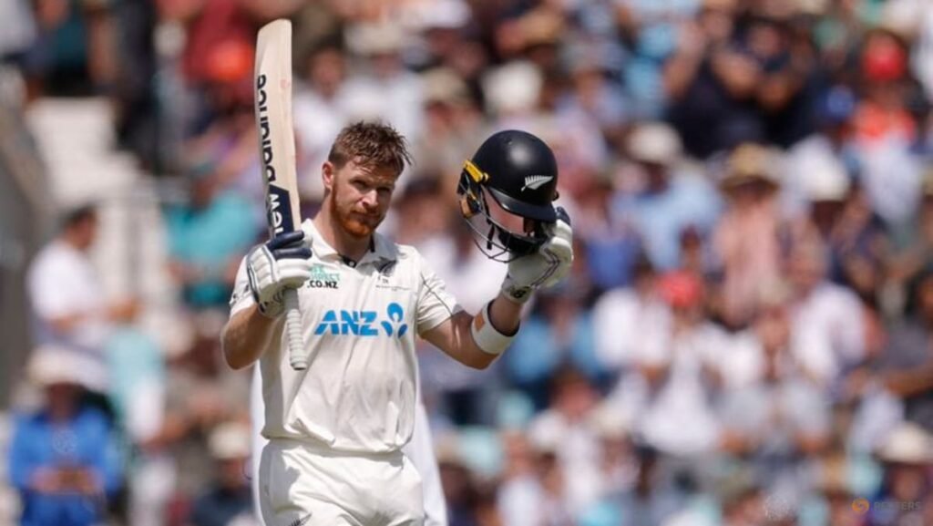England 118-2 after maiden Phillips century helps New Zealand to 391 all out