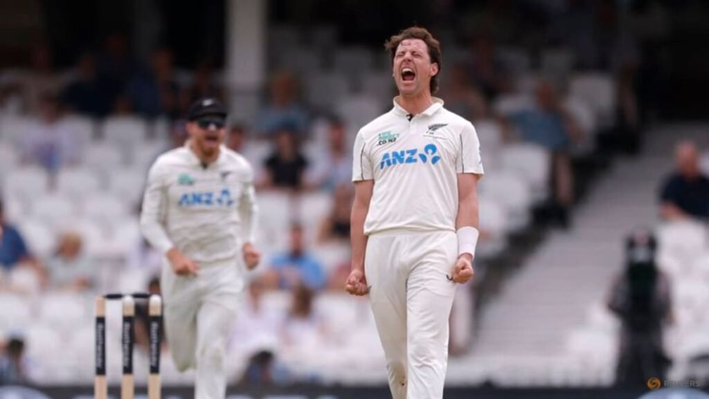 Brilliant Henry wraps up victory for New Zealand as England collapse