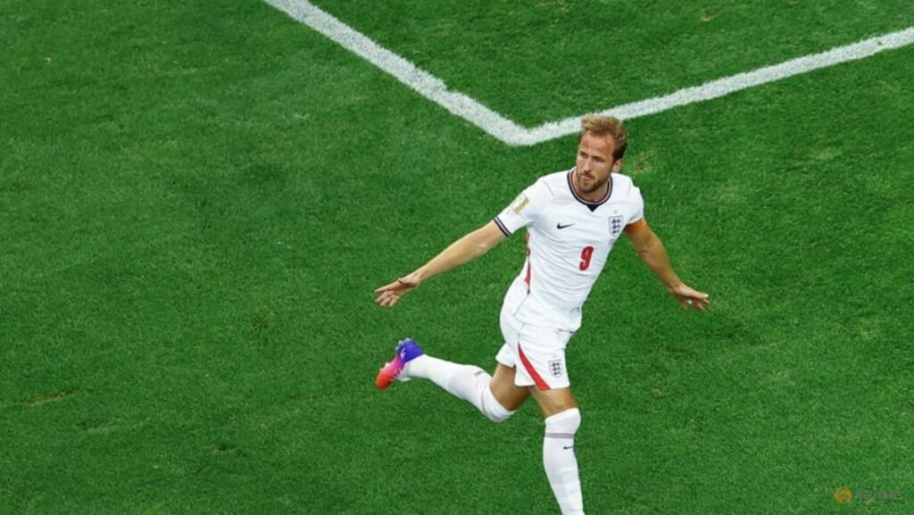 England and Ghana to fight for World Cup last-32 spot