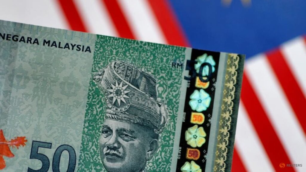 Malaysia to ramp up support for ringgit as foreign outflows, Fed rate outlook weigh