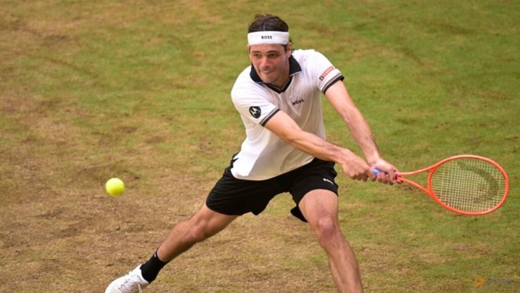 Fritz withdraws from Eastbourne