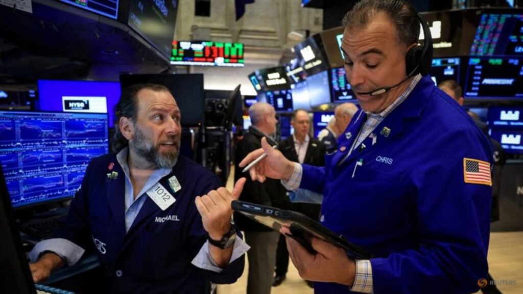Trading Day: Tech outlook is cloudy