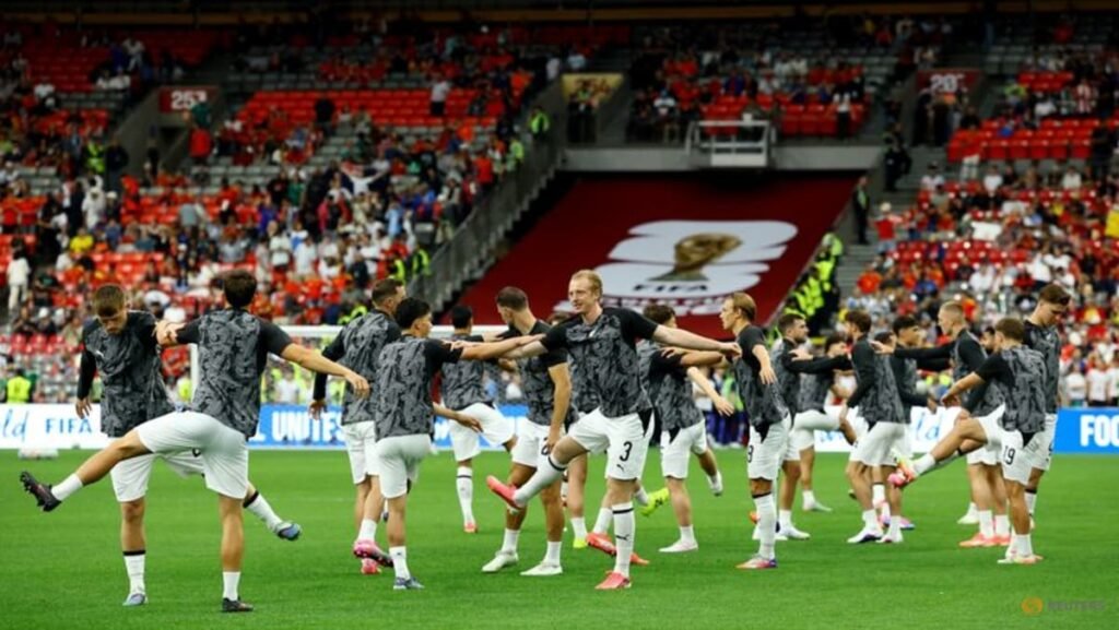 Belgium ring changes as Lukaku benched; New Zealand make two switches for Group G World Cup clash