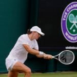 Swiatek keeps her expectations low as she approaches Wimbledon title defence