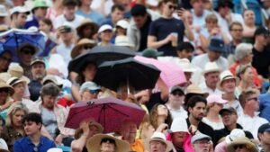 Keys wins Eastbourne Open as men’s final postponed due to rain