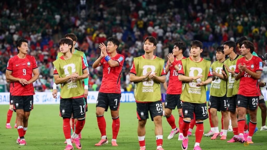 South Koreans turn on Hong after disappointing World Cup campaign