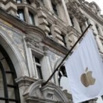 UK regulator considers opening Apple, Google app stores to rival payments