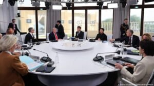 G7: Leaders discuss economy, AI security risks
