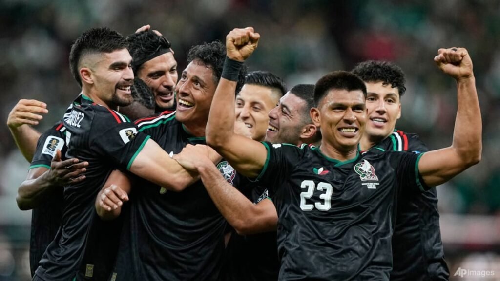 Mexico edge South Korea to win Group A, secure home last-32 tie