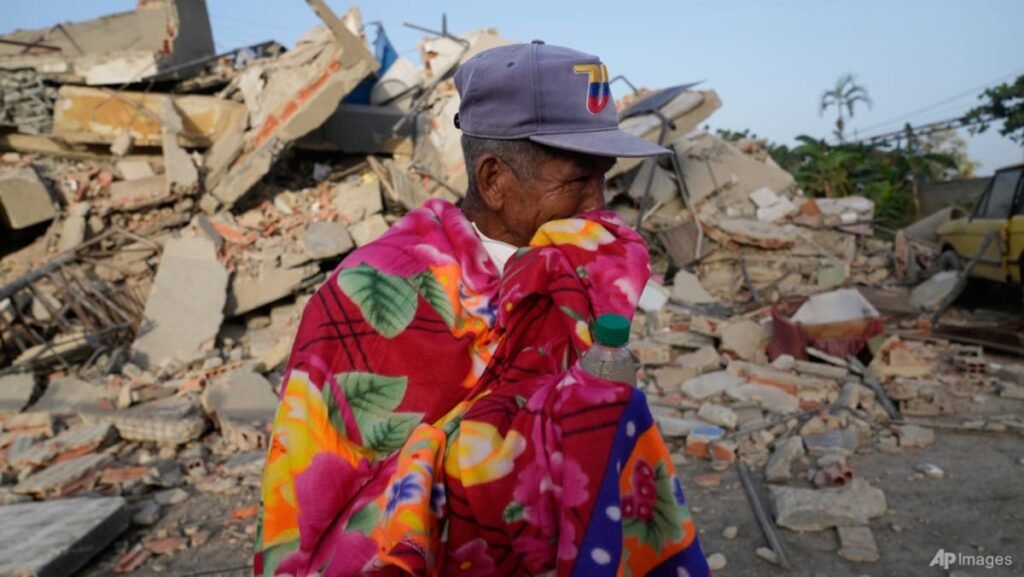 Venezuelans take search for the missing into their own hands as earthquake death toll tops 900