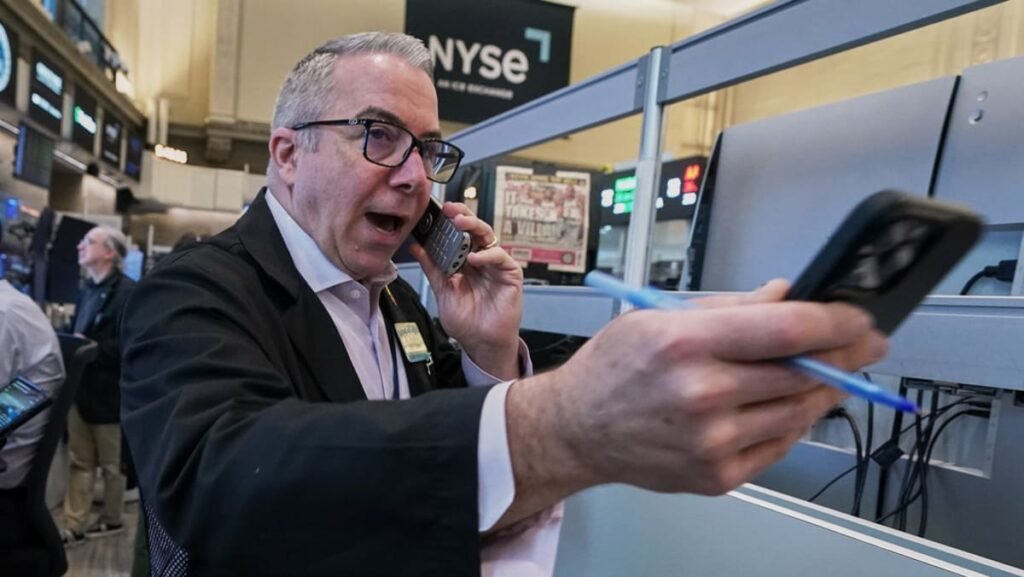 Oil falls as US waives Iranian sanctions and Nasdaq tumbles
