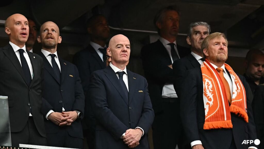 FIFA draws criticism as Infantino clocks up air miles at World Cup