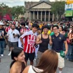 South Korea’s football fans feeling the love from Mexicans at World Cup as the two nations prepare to face off