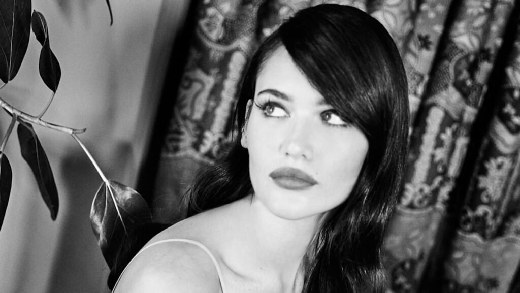 British singer-songwriter Sienna Spiro to perform in Singapore in January 2027