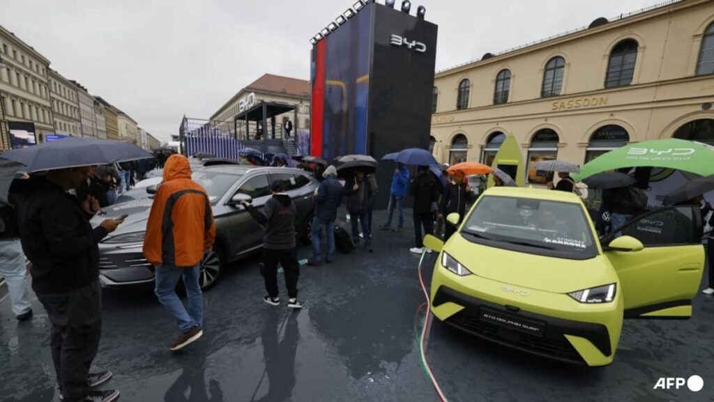 German leader not opposed to Chinese taking over car plants
