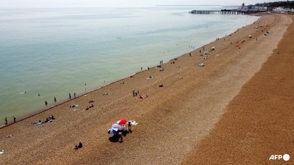 Over 2,700 may have died due to England heatwaves: Researchers