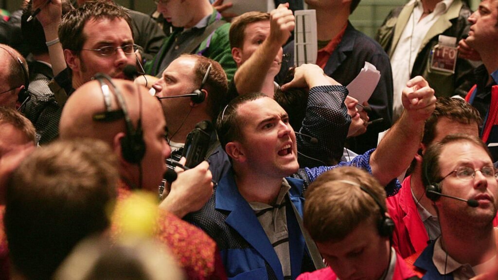 Treasury yields flat as traders reassess Fed rate hike bets