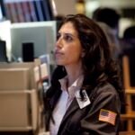 Treasury yields follow oil prices higher as traders await latest jobs data