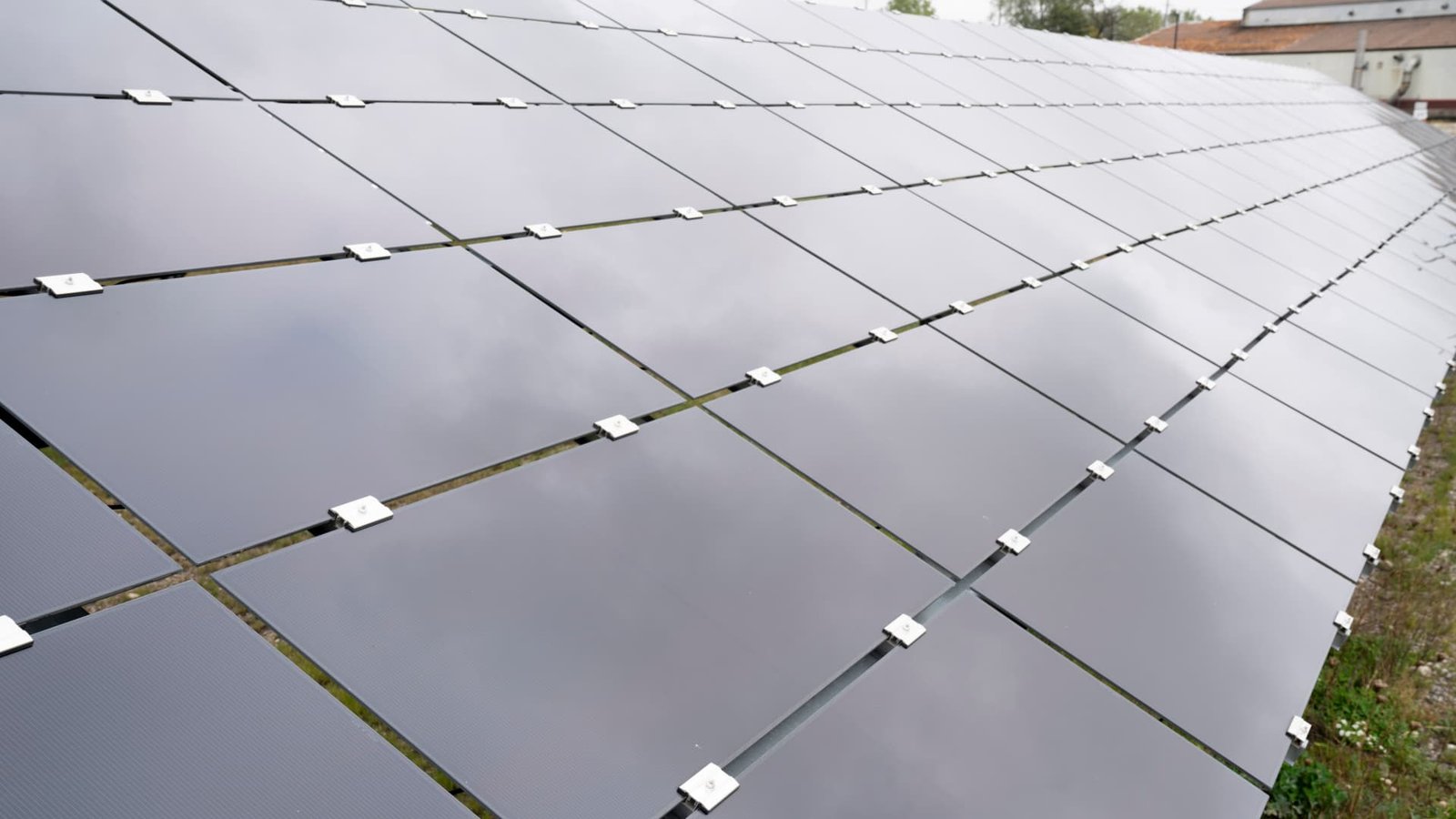 Buy the dip on this struggling solar stock, says Deutsche Bank