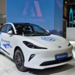 Chinese autonomous-driving firm Momenta rises 3% in Hong Kong stock debut