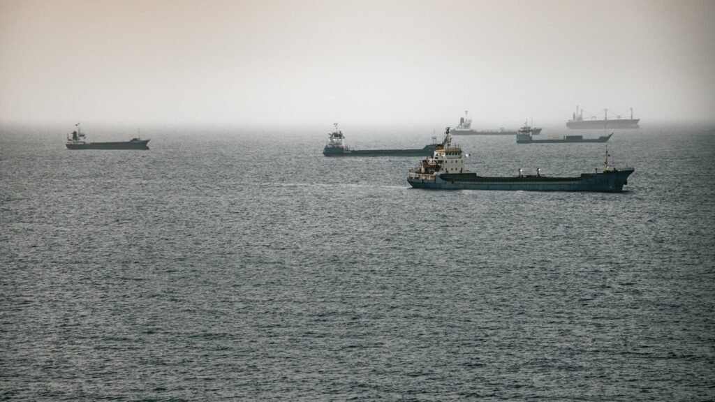 Oil prices rise as U.S. and Iran fight for control of Strait of Hormuz
